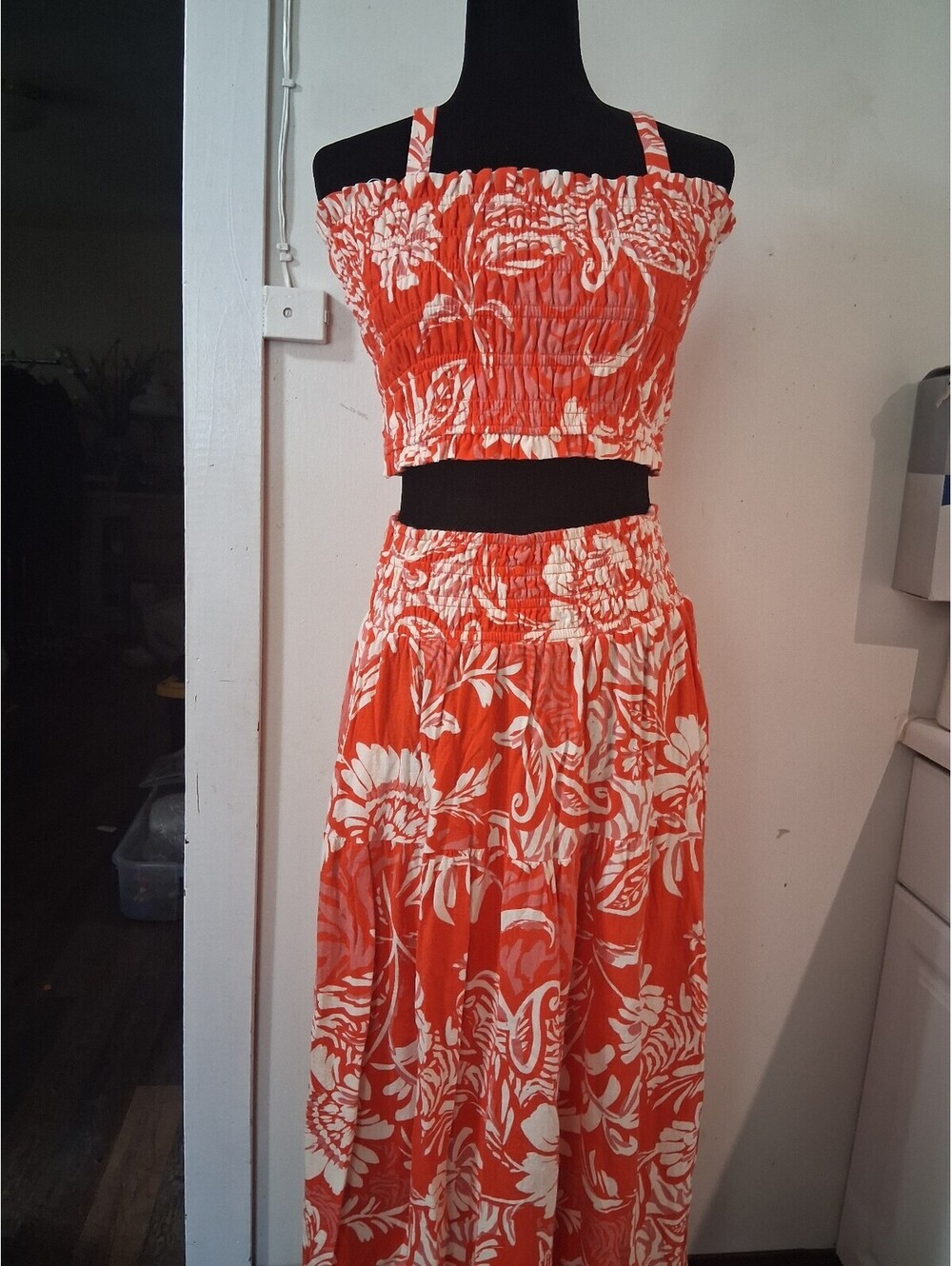 Paper Heart Women's Linen Blend Two-Piece Set Crop Top and Maxi Skirt XL
